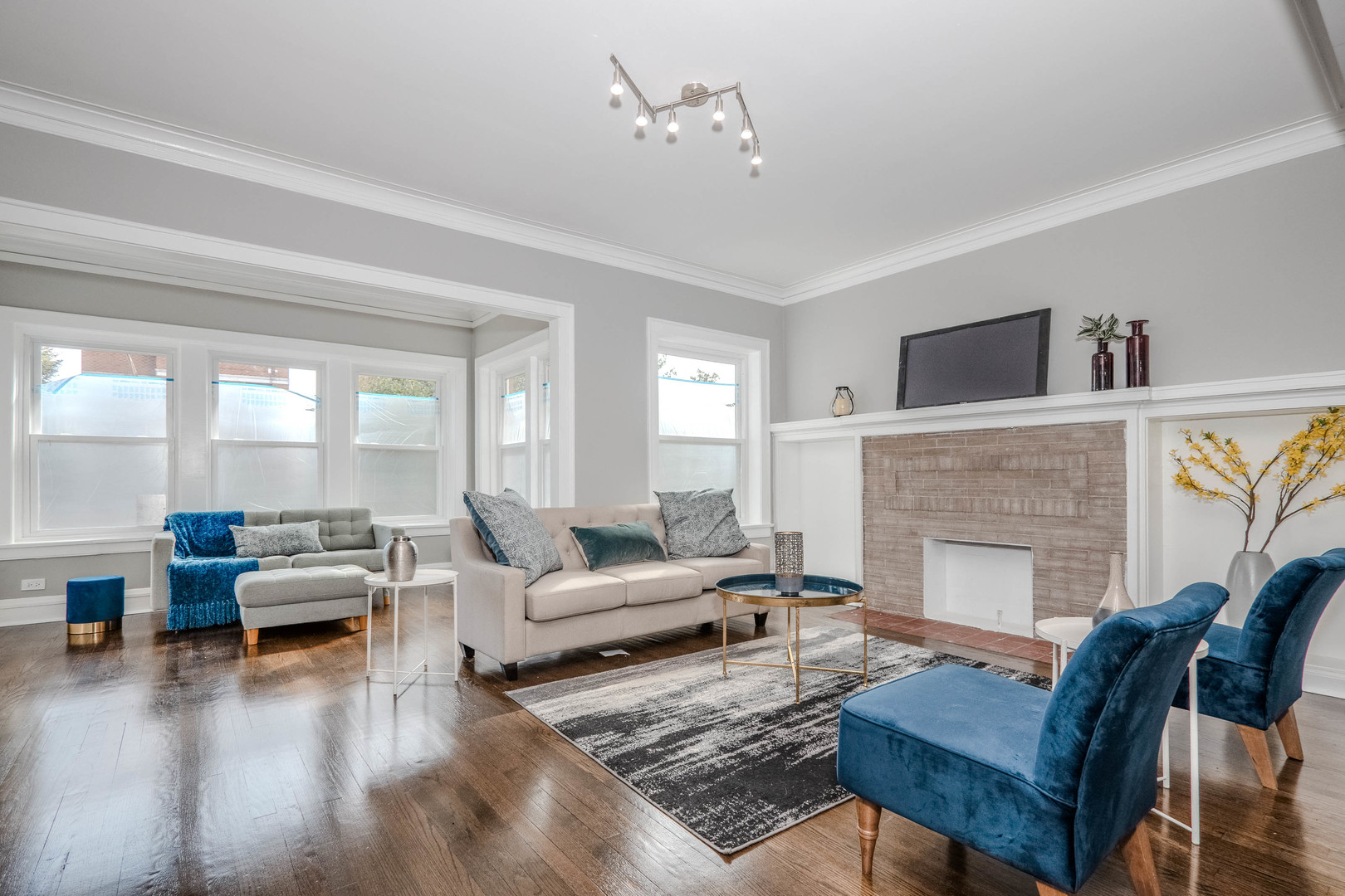 8144 S Green Street, Chicago, IL 60620