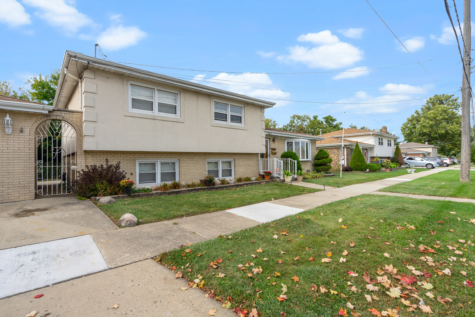 4038 Denley Avenue, Schiller Park, IL 60176
