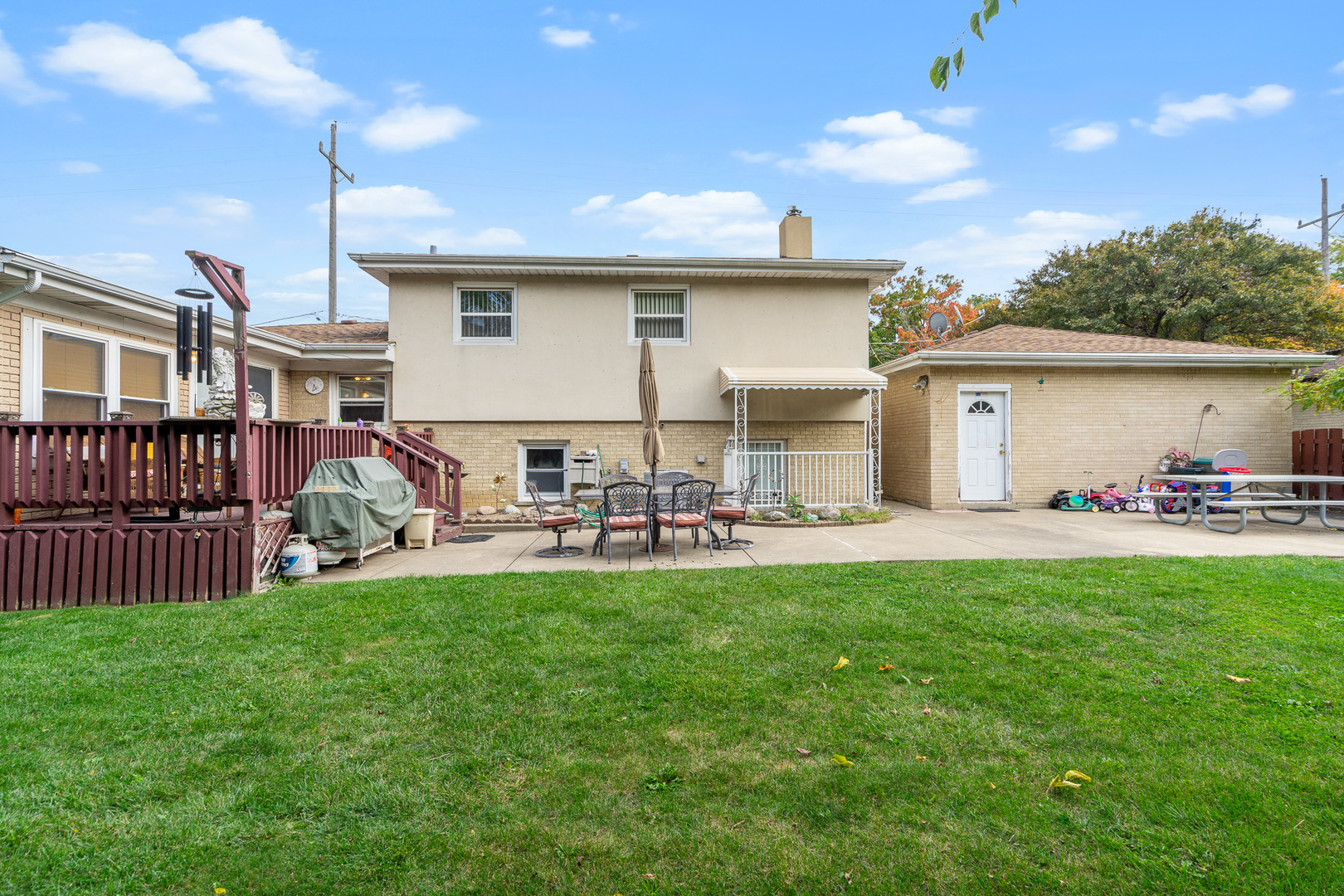 4038 Denley Avenue, Schiller Park, IL 60176