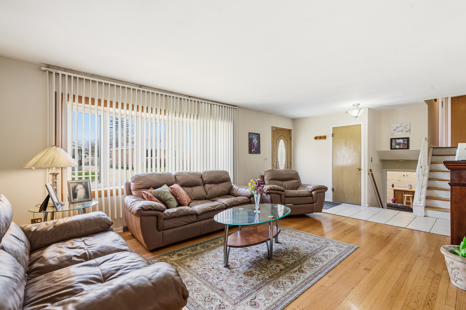 4038 Denley Avenue, Schiller Park, IL 60176