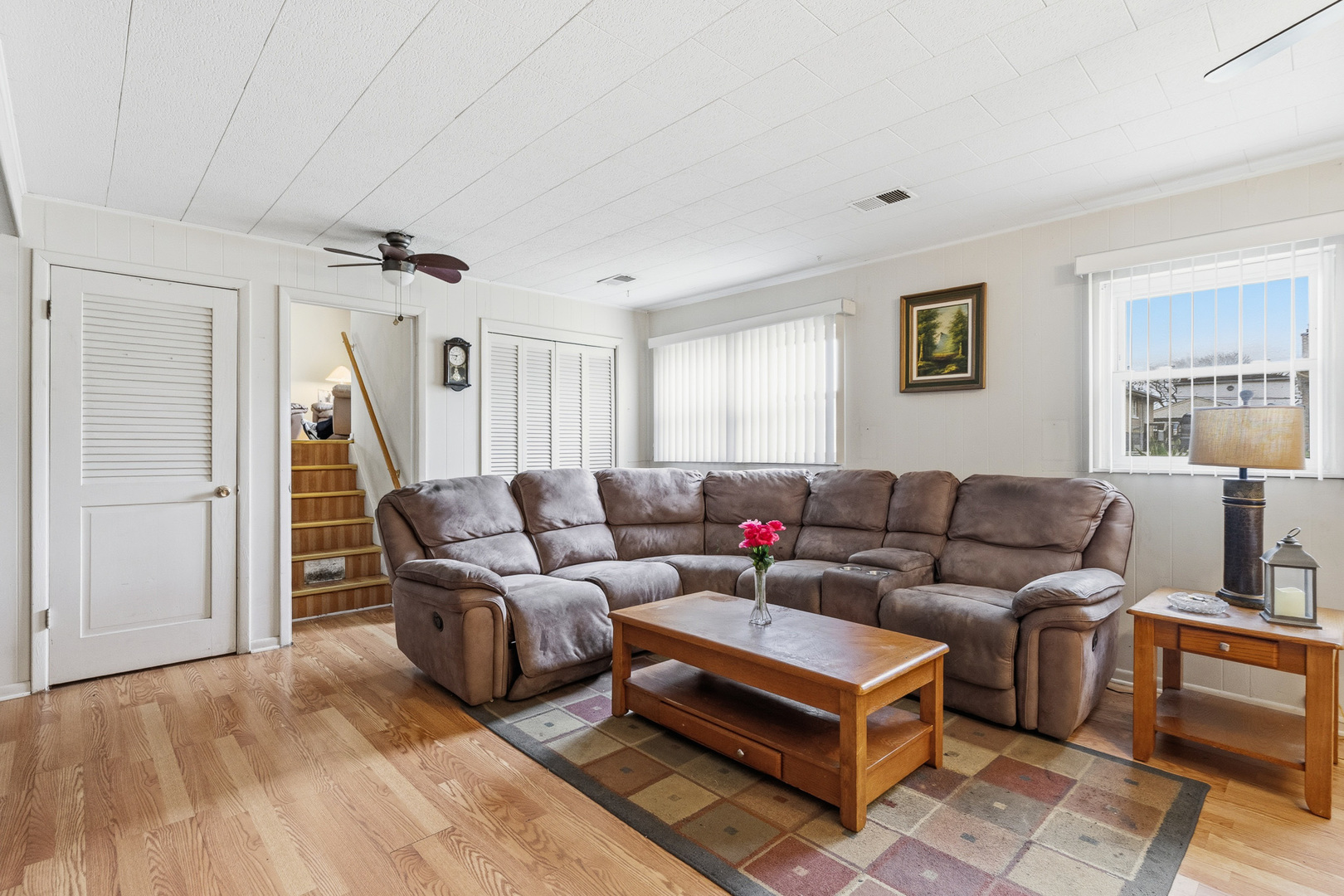 4038 Denley Avenue, Schiller Park, IL 60176