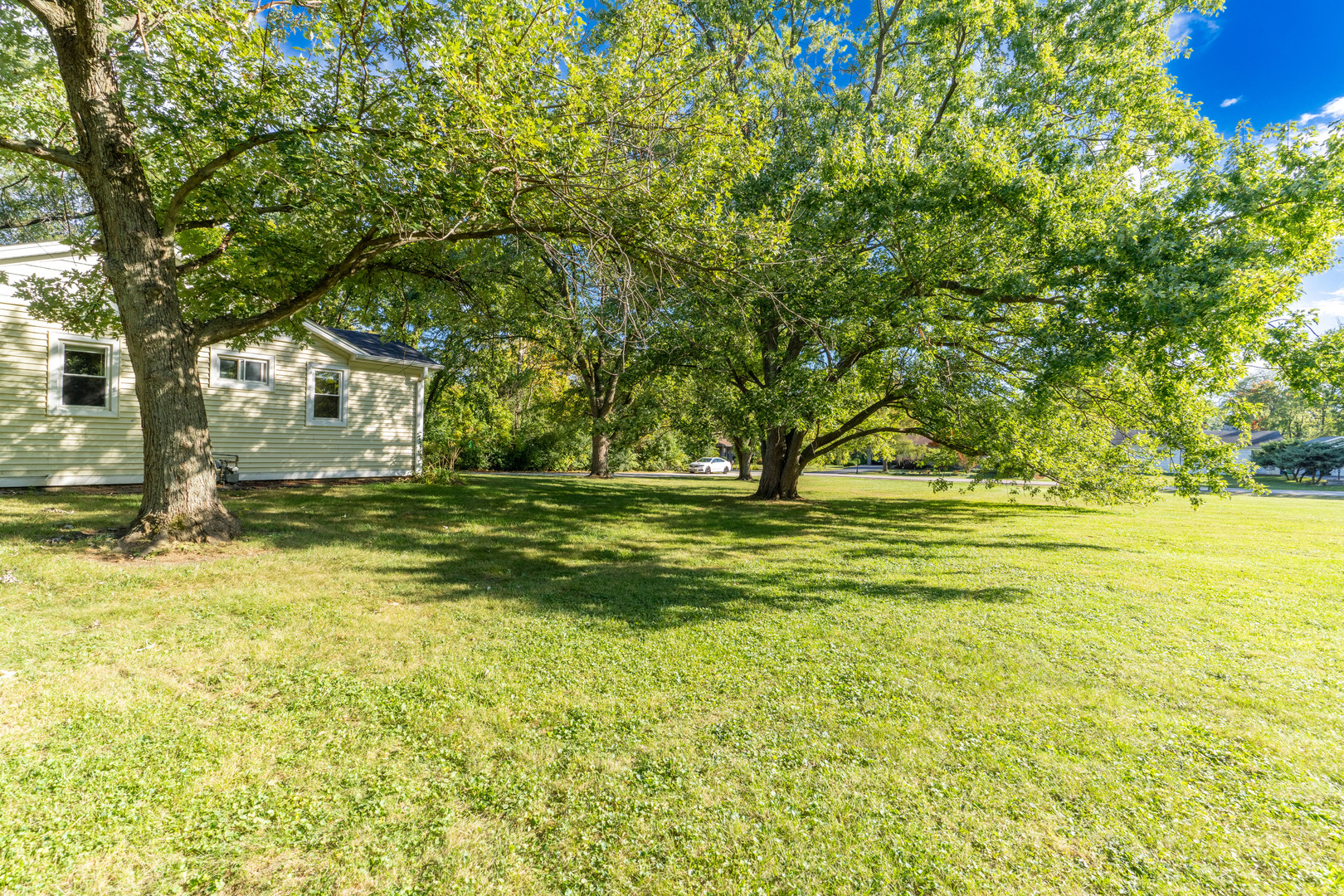 1392 W 52nd Place, La Grange Highlands, IL 60525
