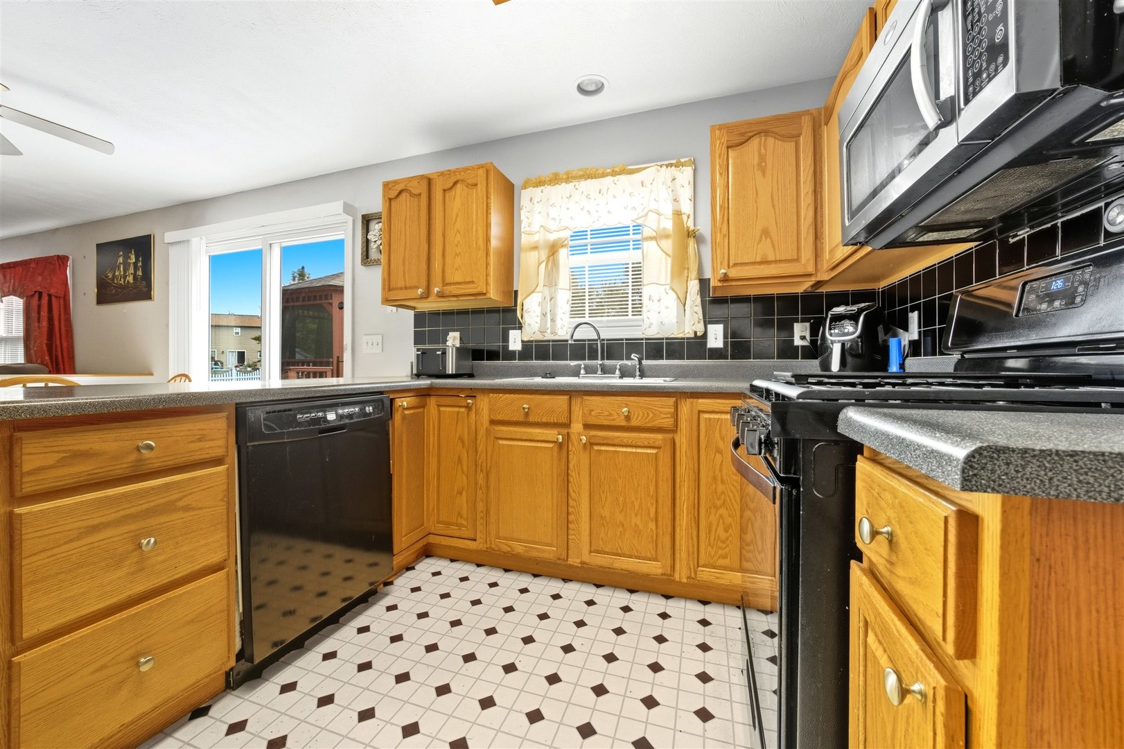 7 Melrose Court, Bloomington, IL 61704