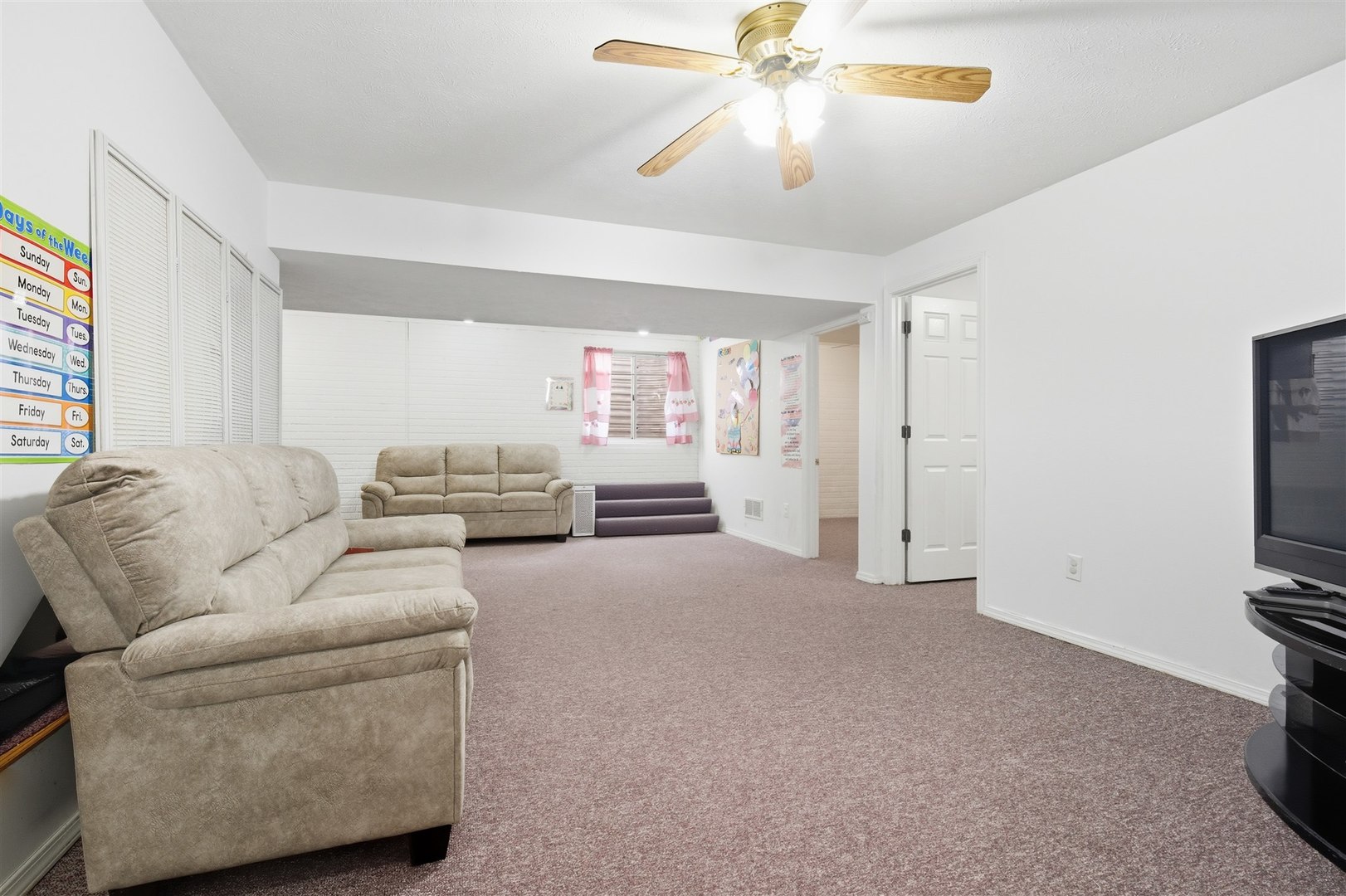 7 Melrose Court, Bloomington, IL 61704