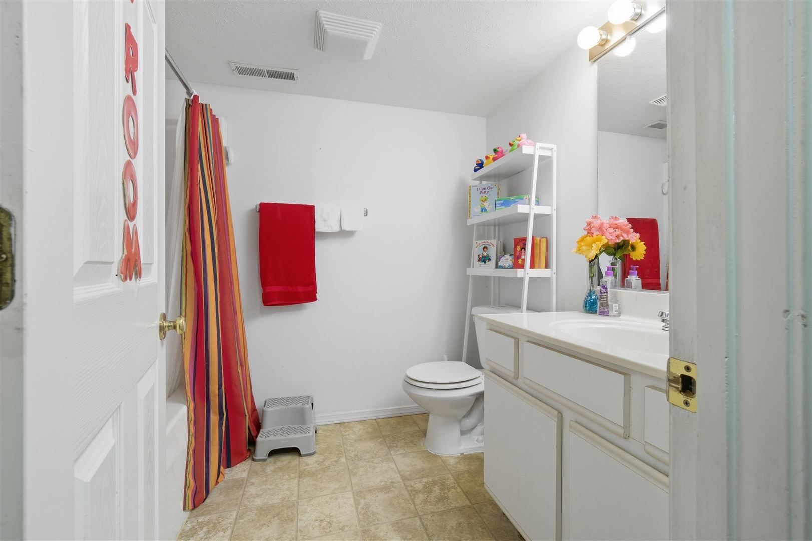 7 Melrose Court, Bloomington, IL 61704