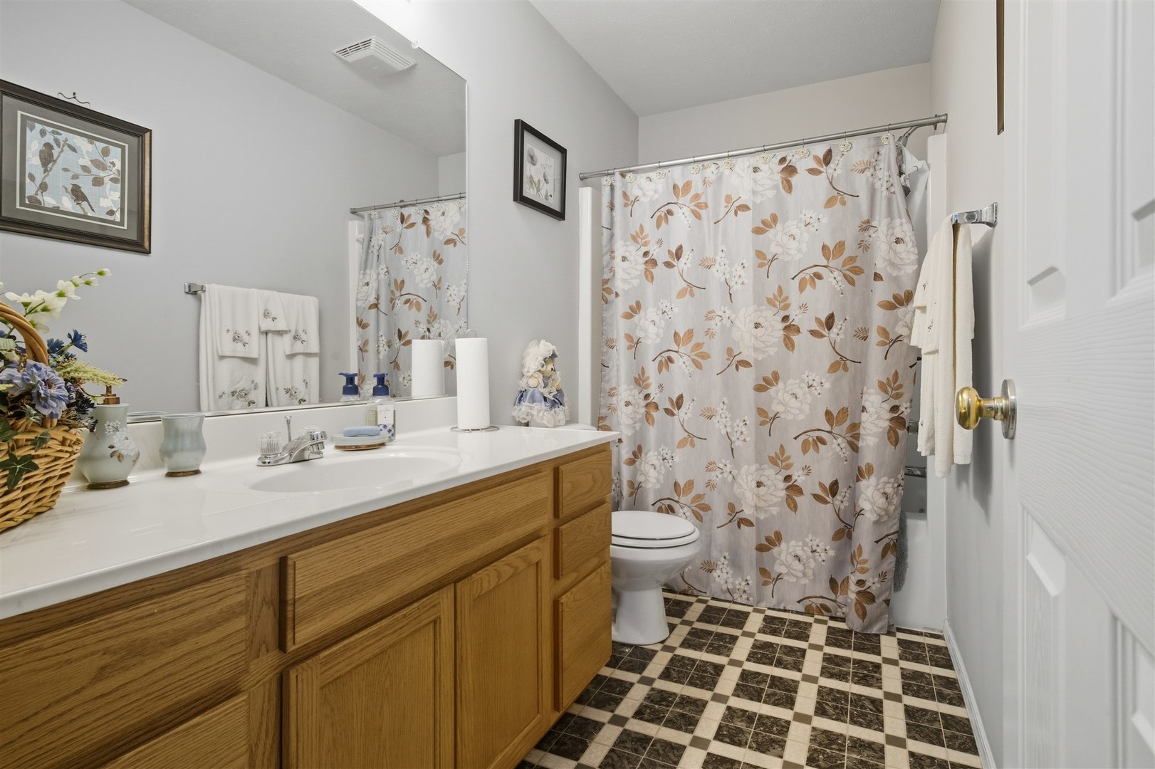 7 Melrose Court, Bloomington, IL 61704