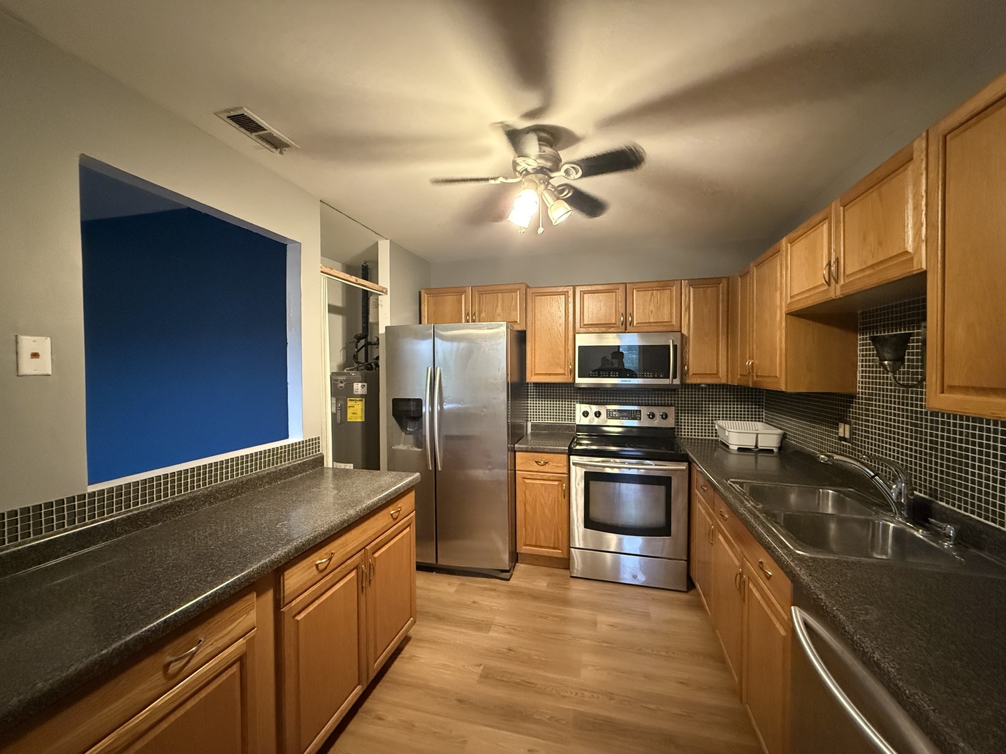 7 E CARRIAGEWAY Drive #311, Hazel Crest, IL 60429