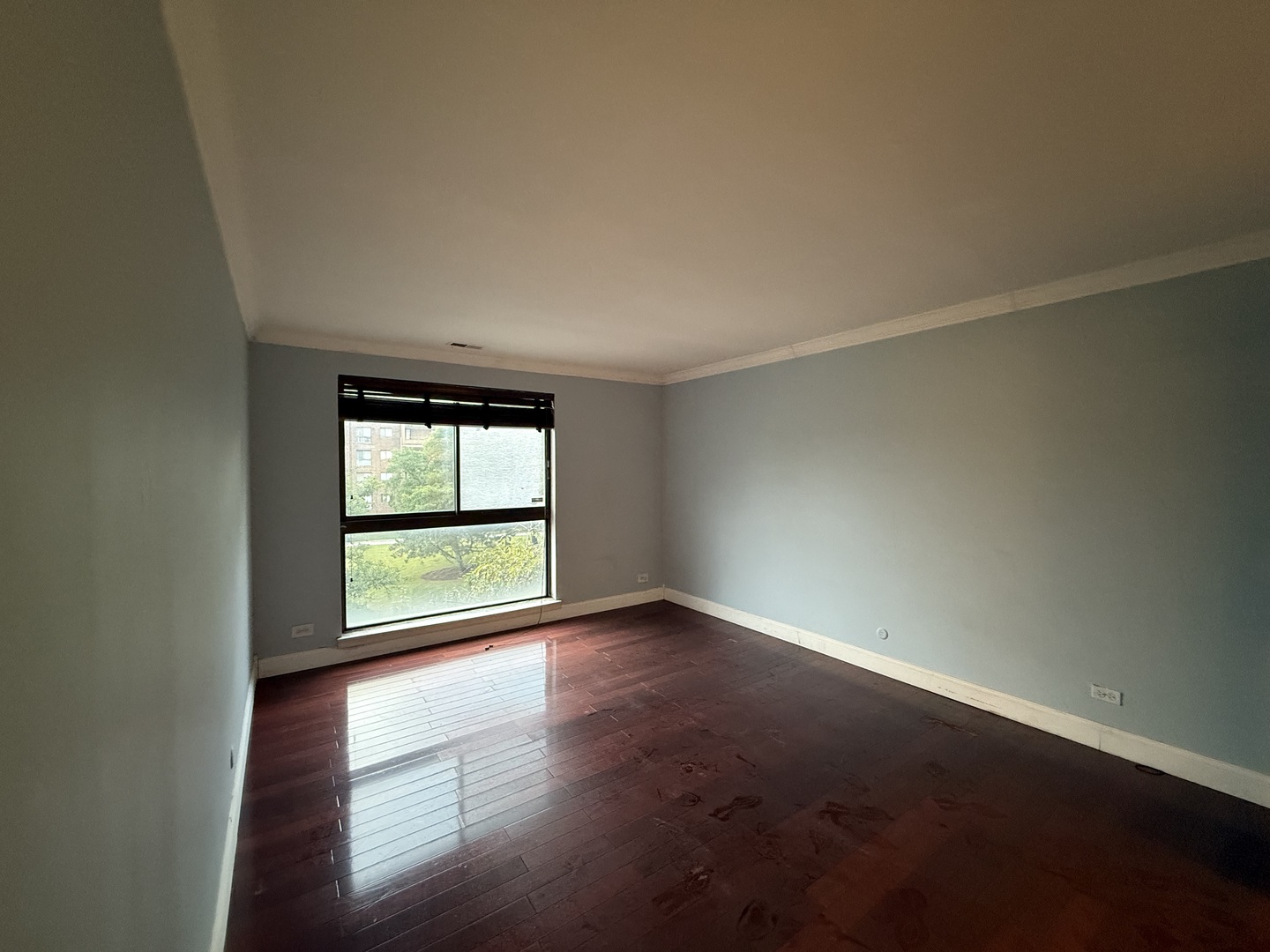 7 E CARRIAGEWAY Drive #311, Hazel Crest, IL 60429
