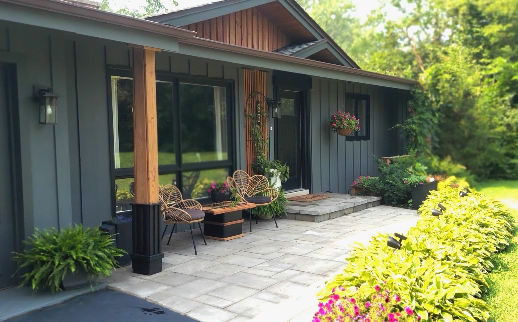 83 Wildwood Drive, Barrington, IL 60010