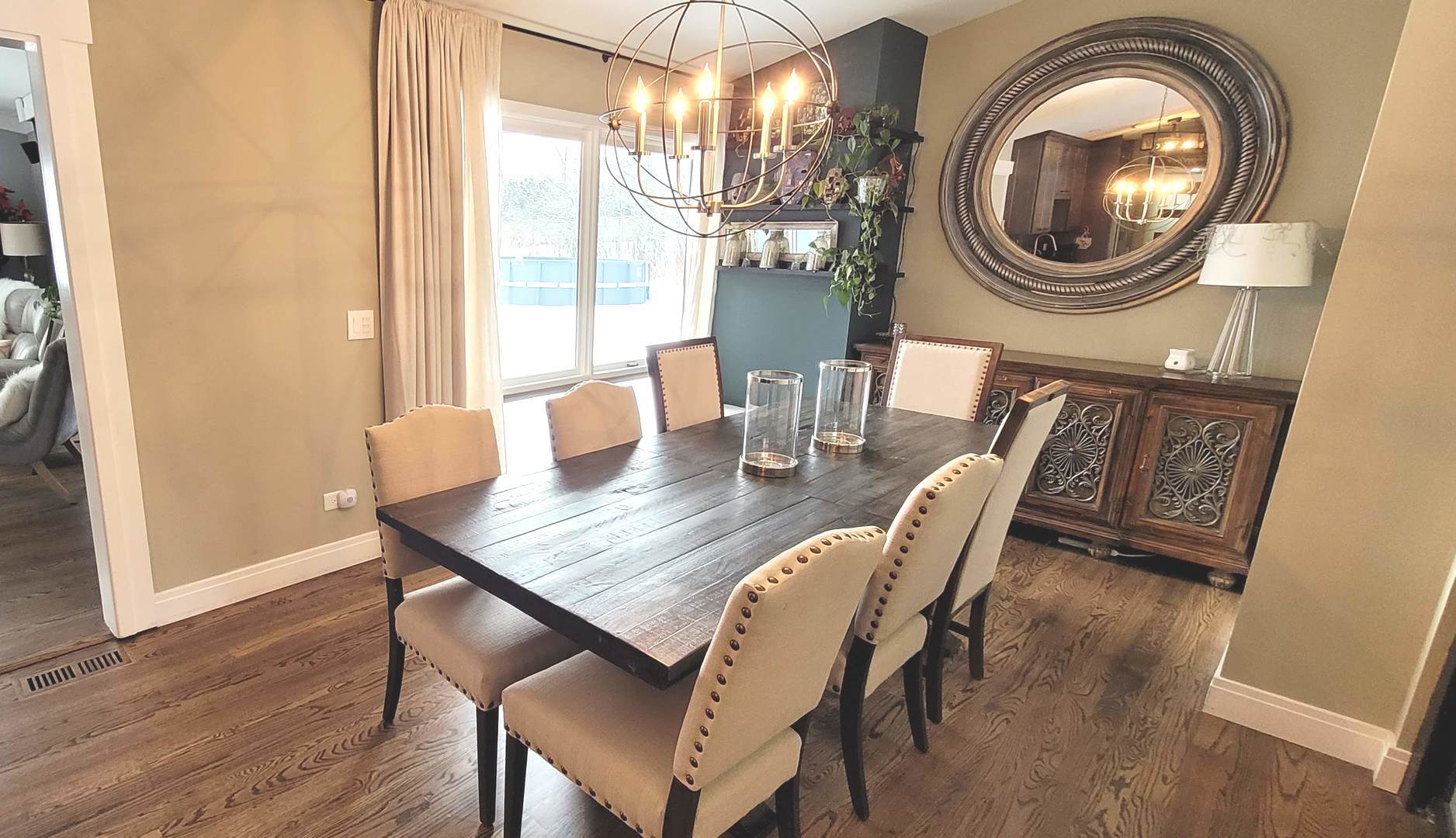 83 Wildwood Drive, Barrington, IL 60010