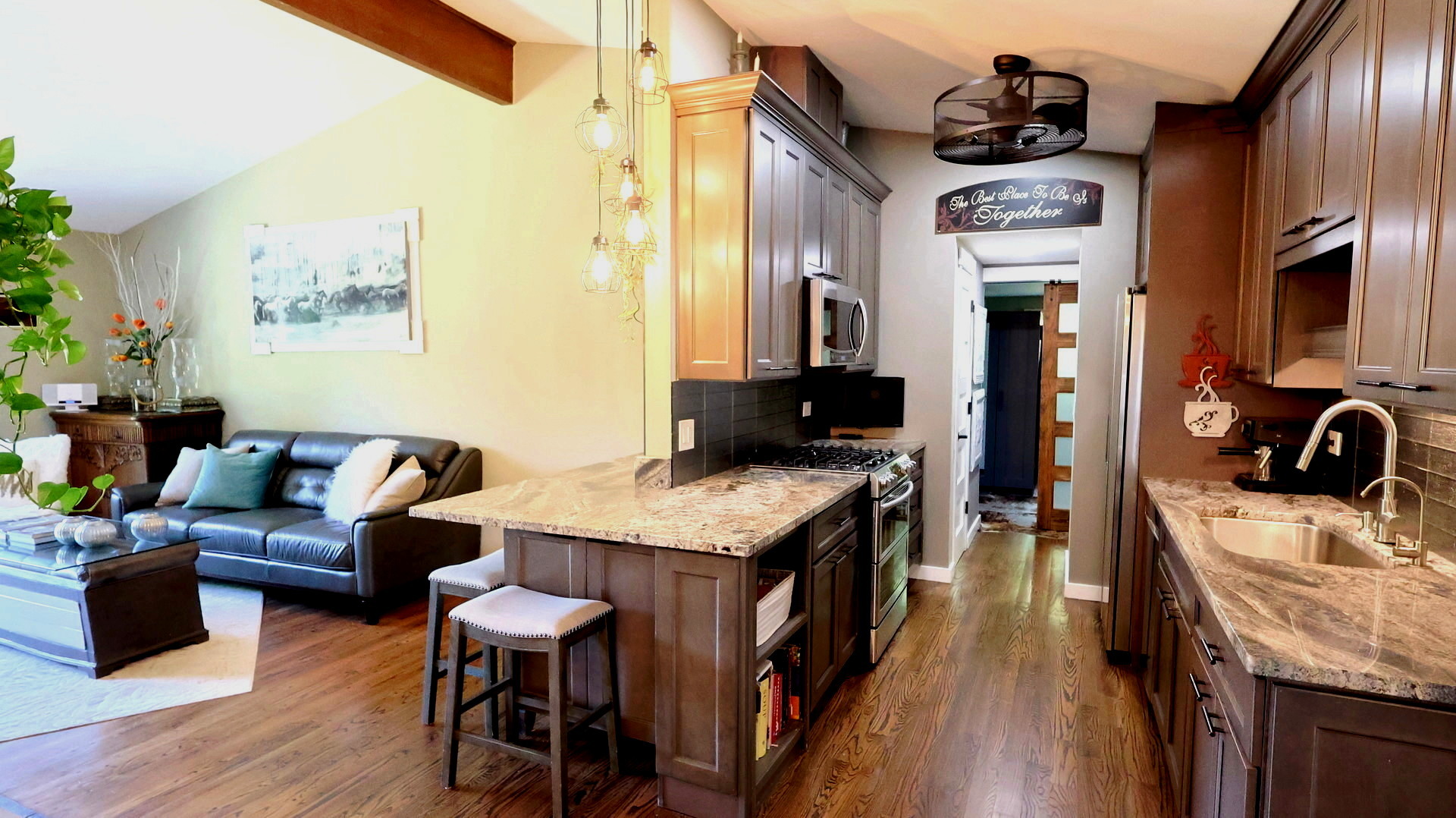 83 Wildwood Drive, Barrington, IL 60010