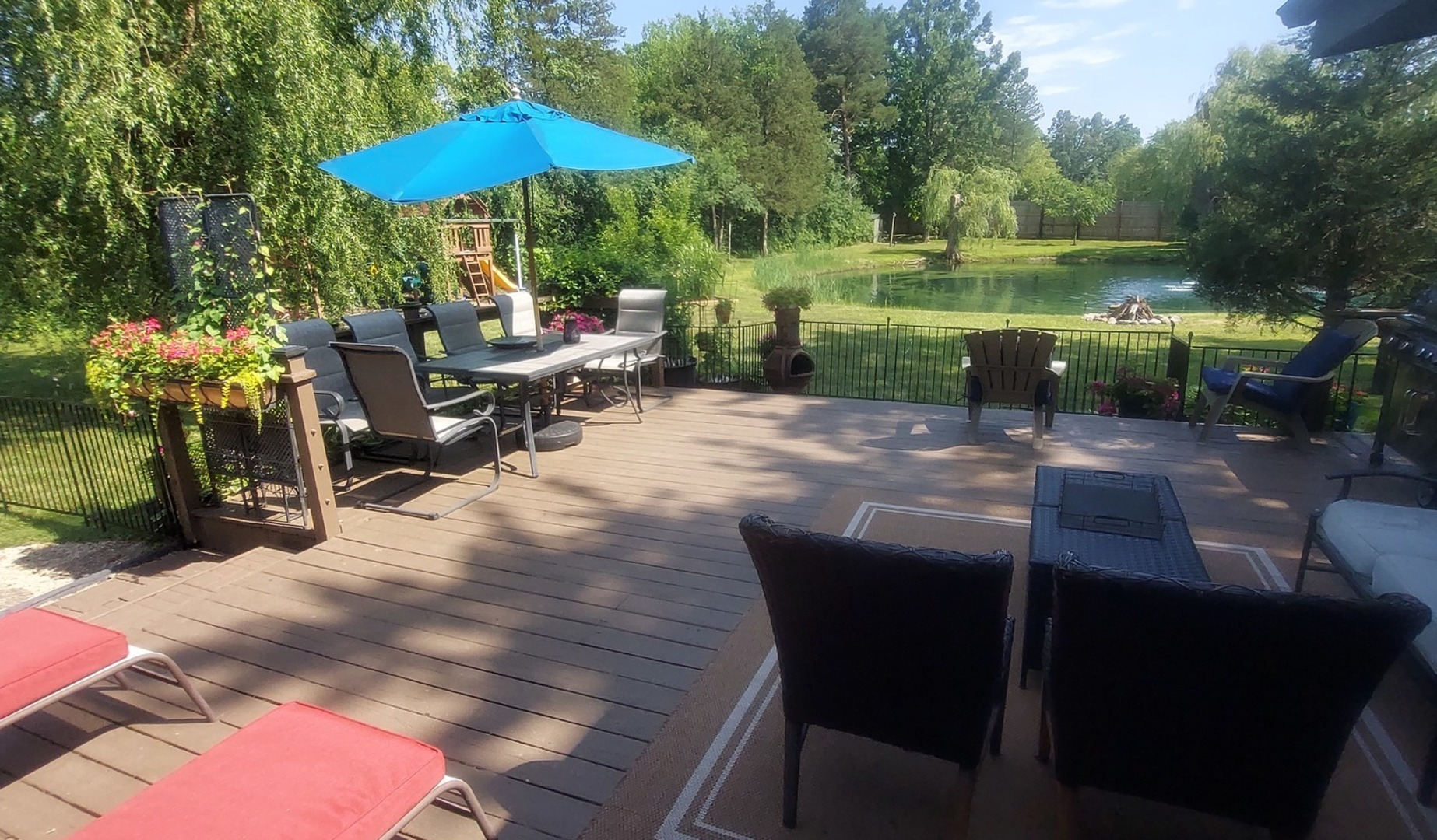 83 Wildwood Drive, Barrington, IL 60010