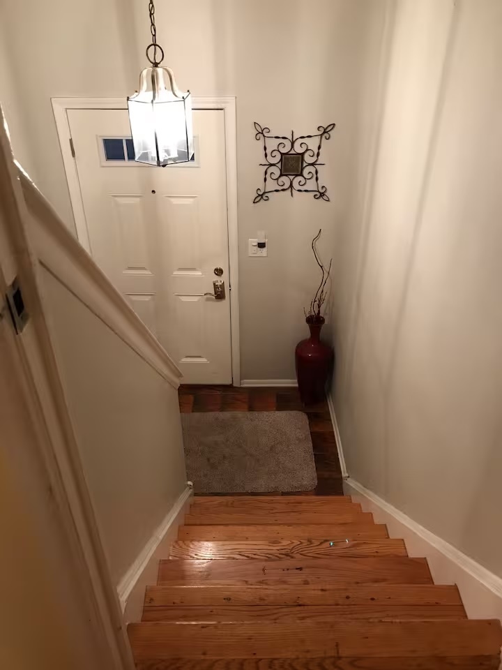 Libertyville, IL 60048