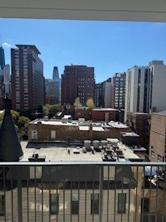 1400 N State Parkway #8E, Chicago, IL 60610