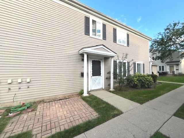 1451 Cove Drive #199D, Prospect Heights, IL 60070