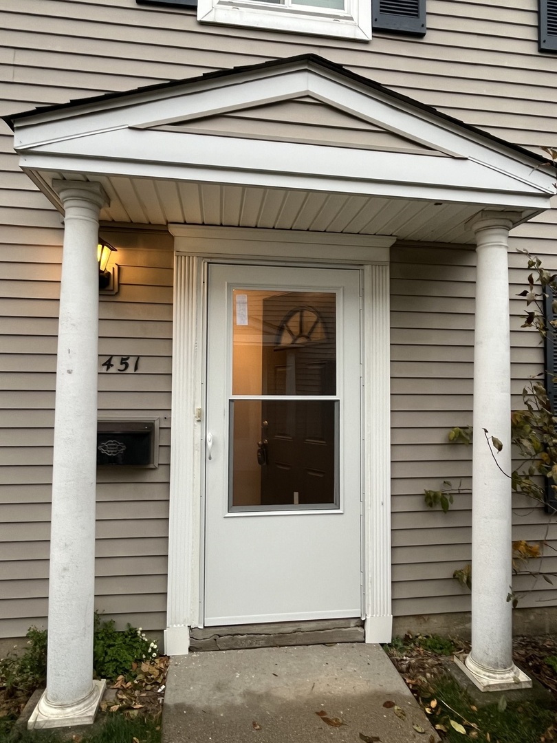 1451 Cove Drive #199D, Prospect Heights, IL 60070