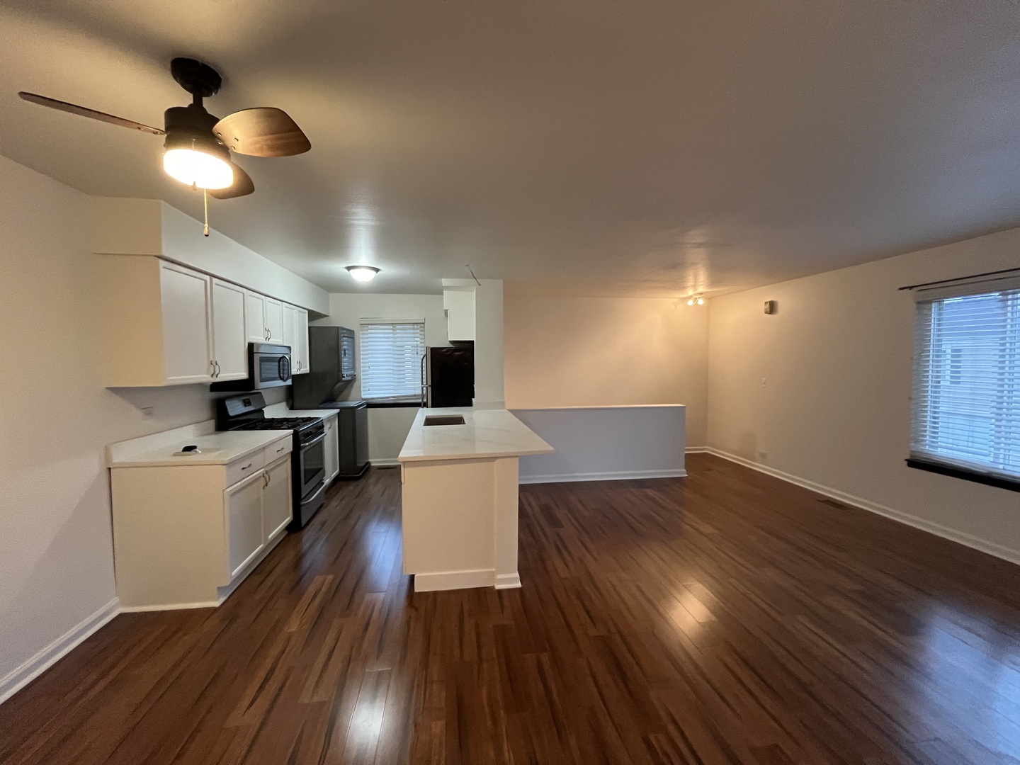 1451 Cove Drive #199D, Prospect Heights, IL 60070