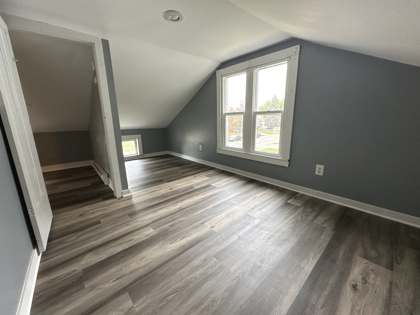 428 W High Street #B, Sycamore, IL 60178