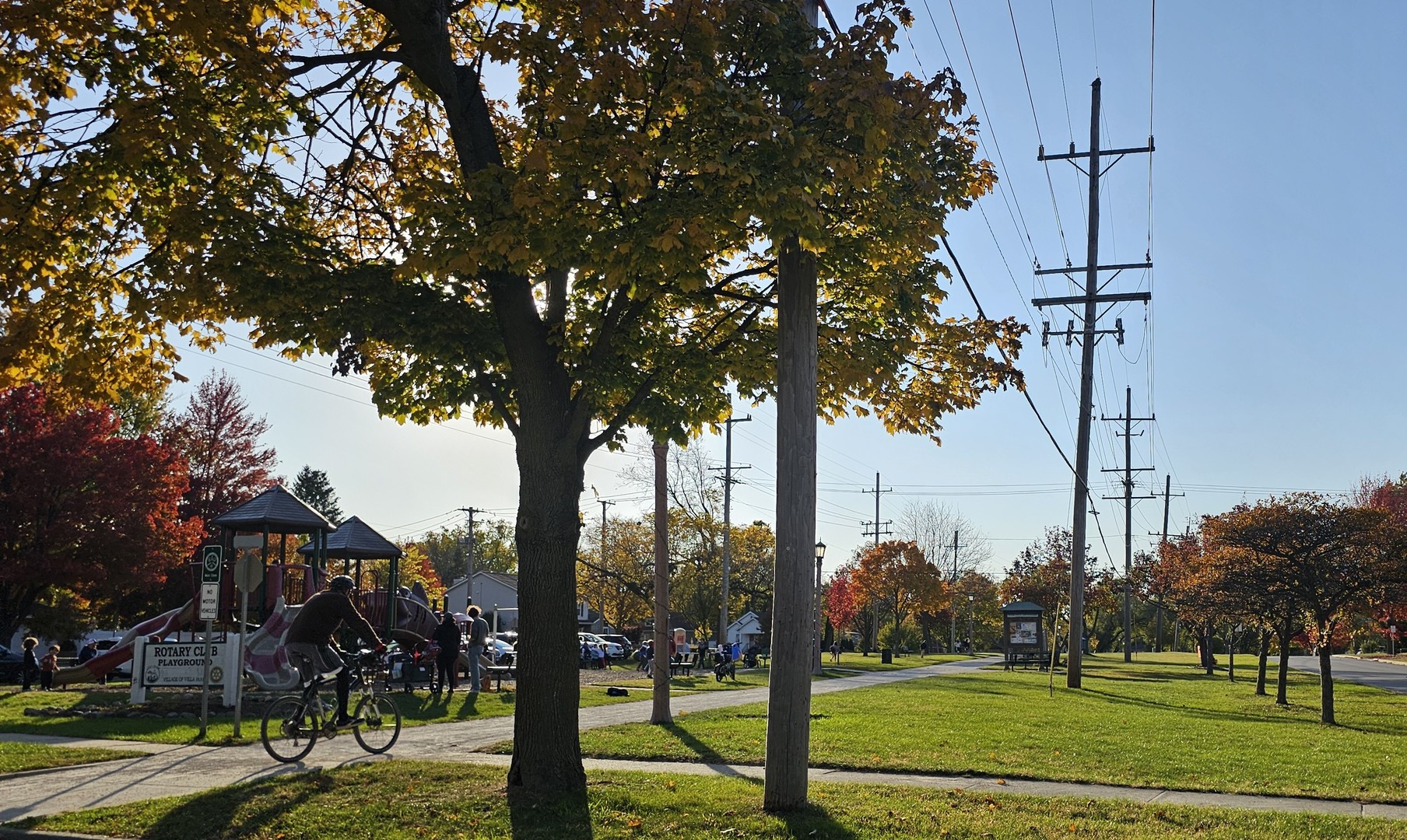 343 S Wisconsin Avenue, Villa Park, IL 60181