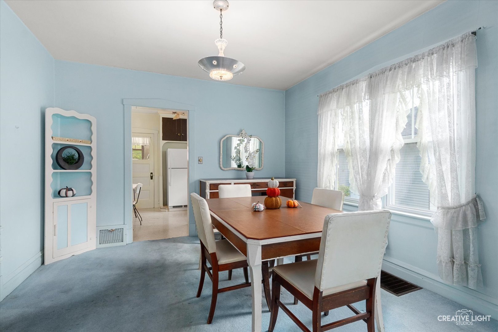 343 S Wisconsin Avenue, Villa Park, IL 60181