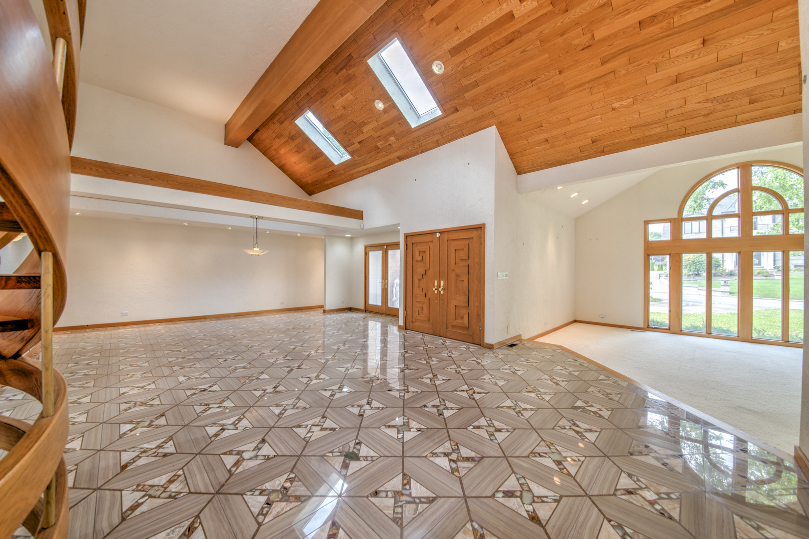 8170 Lake Ridge Drive, Burr Ridge, IL 60527