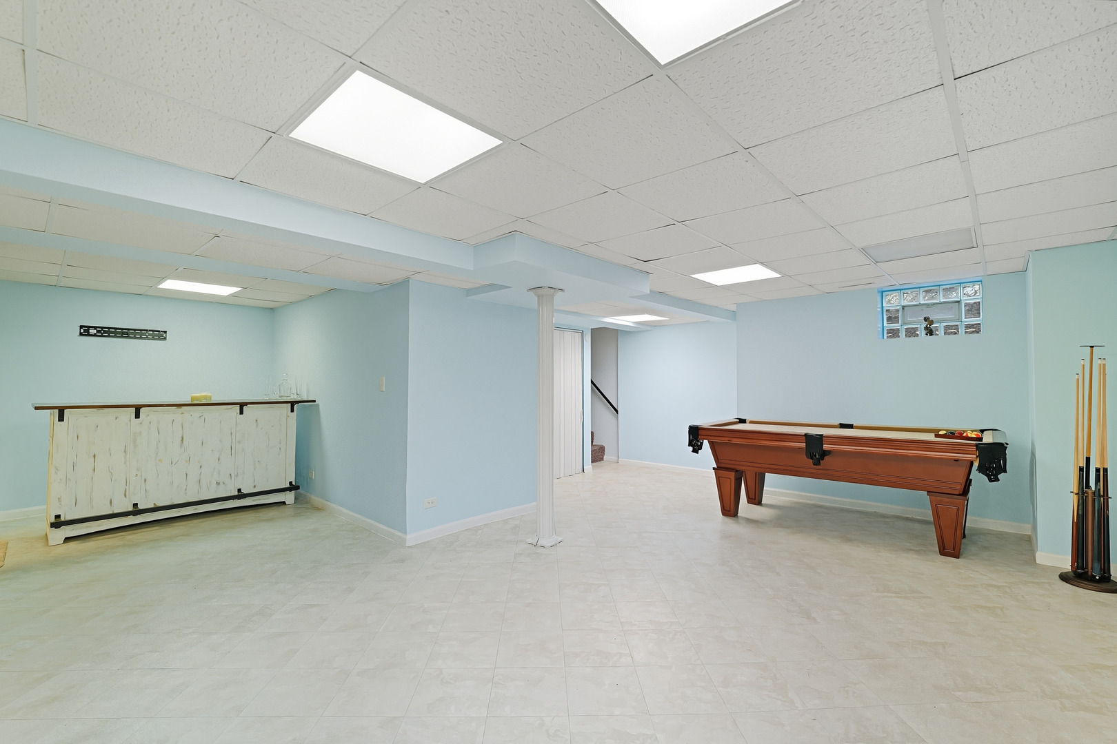 18638 Golfview Drive, Hazel Crest, IL 60429