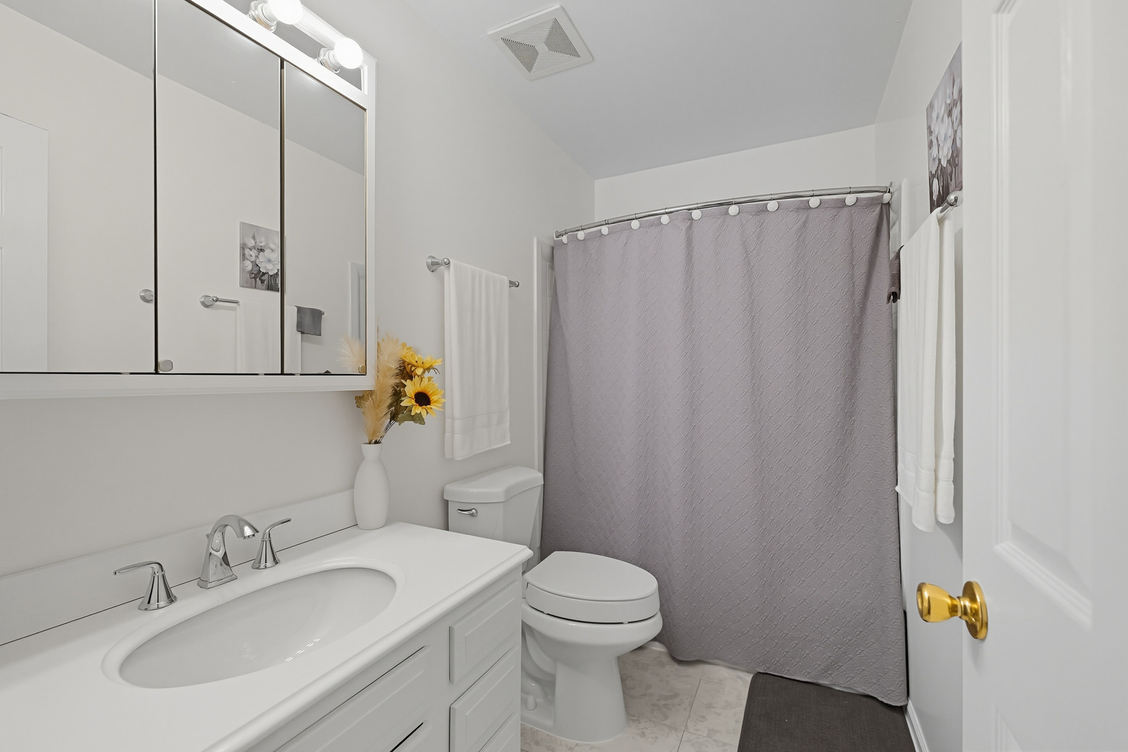 18638 Golfview Drive, Hazel Crest, IL 60429