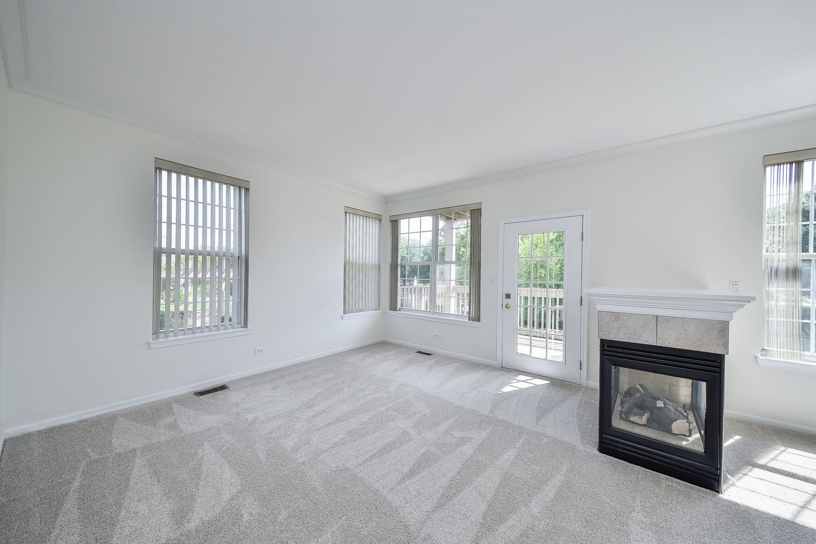279 BLUE SPRUCE Lane #0, Glendale Heights, IL 60139
