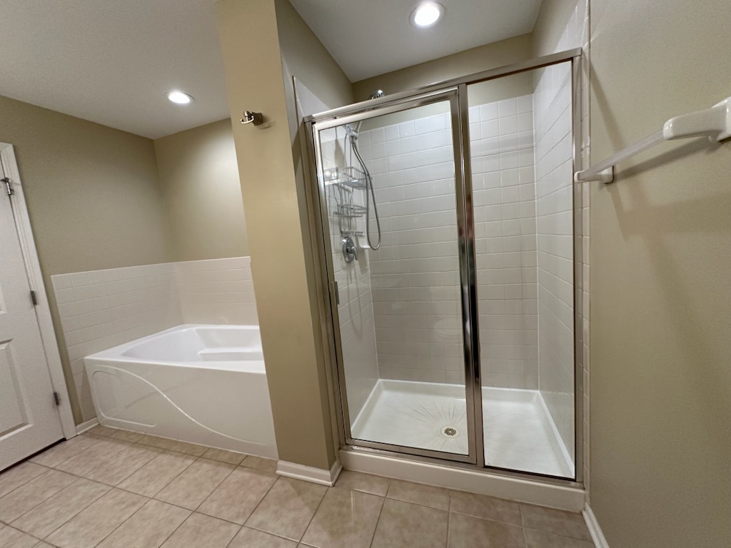 5100 W 96th Street #232, Oak Lawn, IL 60453