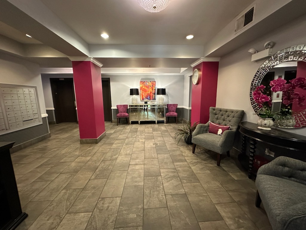 5100 W 96th Street #232, Oak Lawn, IL 60453