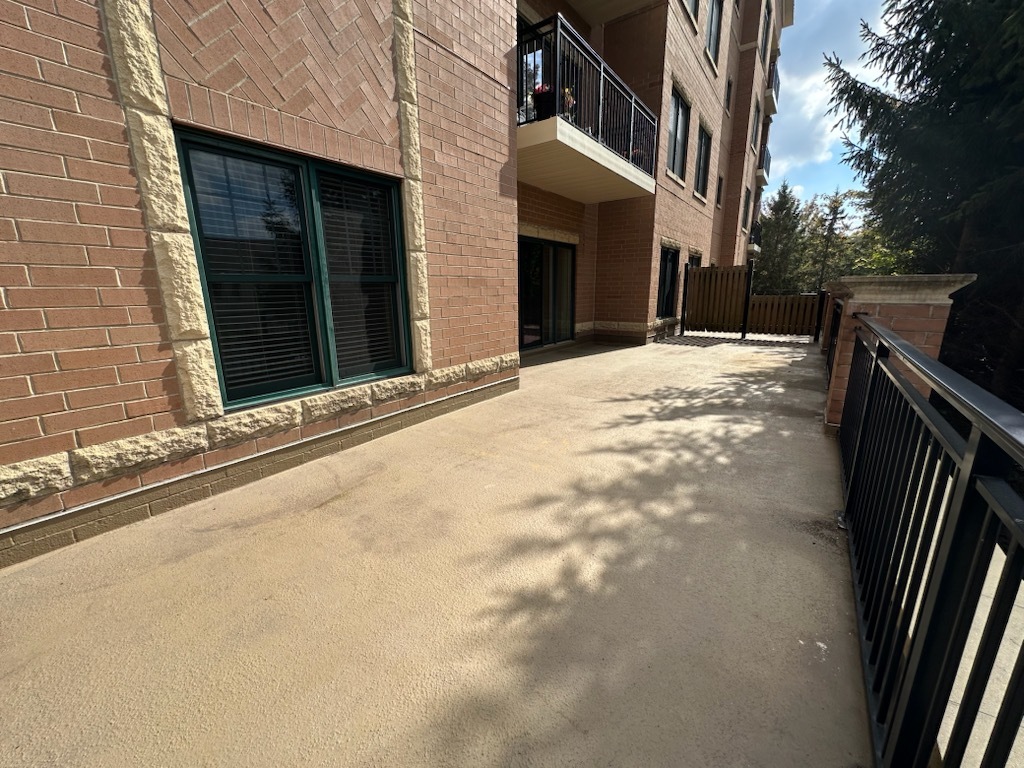 5100 W 96th Street #232, Oak Lawn, IL 60453