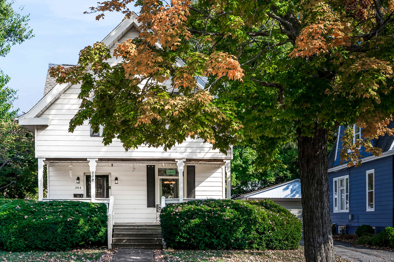 202 Willard Avenue, Bloomington, IL 61701