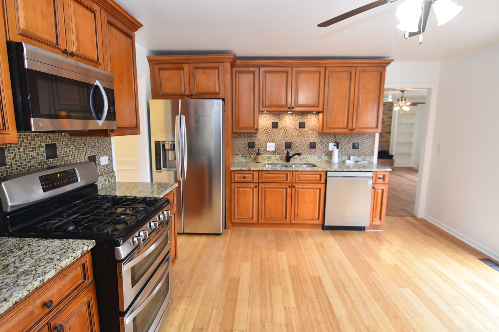 25 Carol Court, Crete, IL 60417