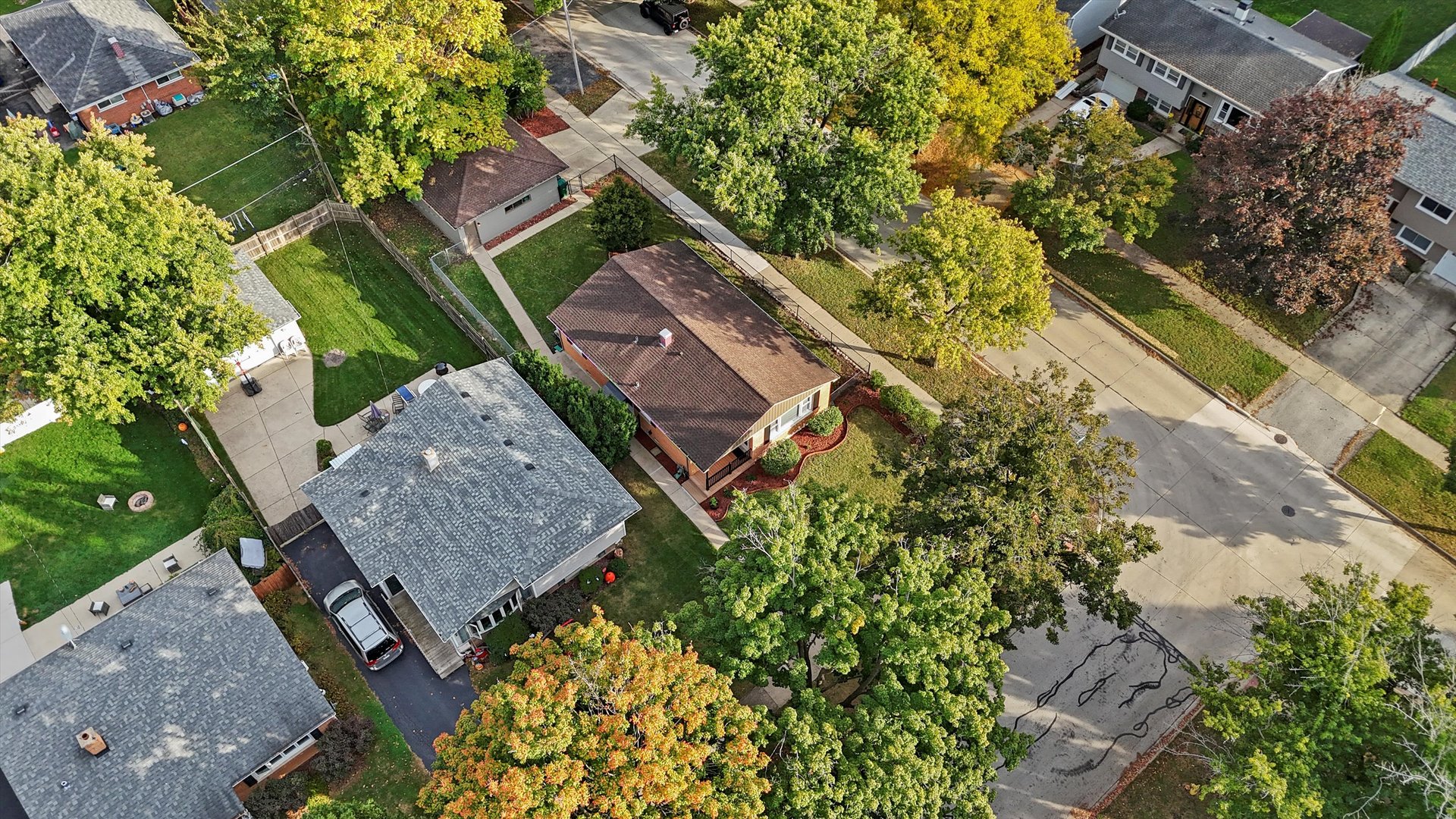 201 N Stewart Avenue, Lombard, IL 60148