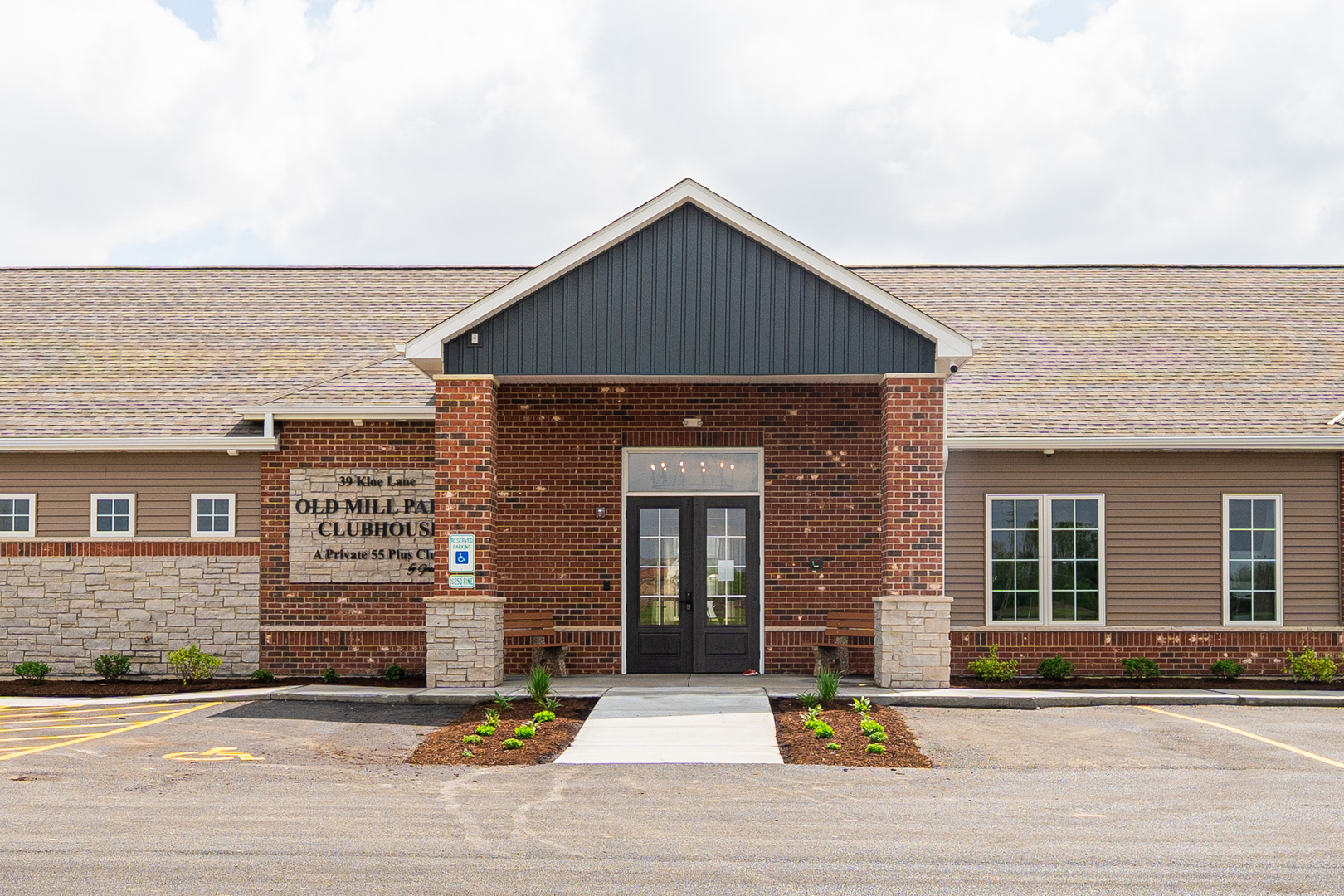 60 Kloe Lane #60, Sycamore, IL 60178