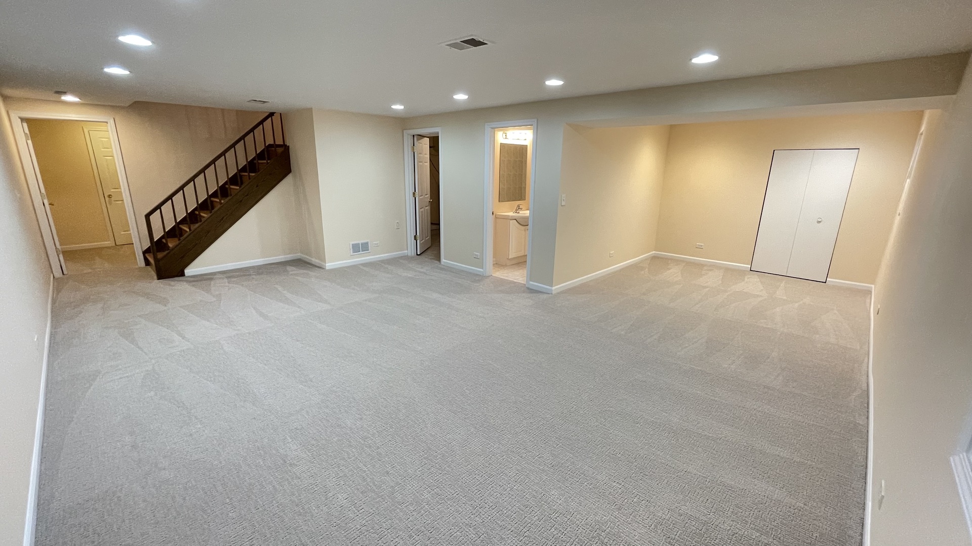 1723 Wildberry Drive #C, Glenview, IL 60025