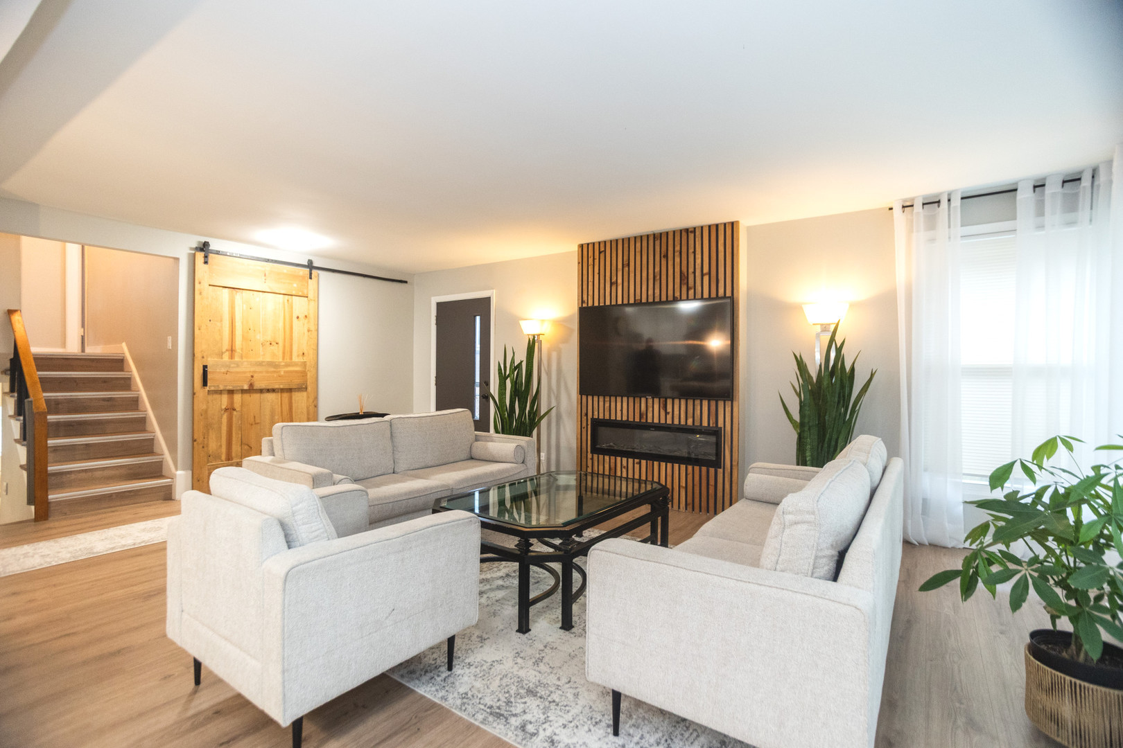 726 Lawler Avenue, Wilmette, IL 60091