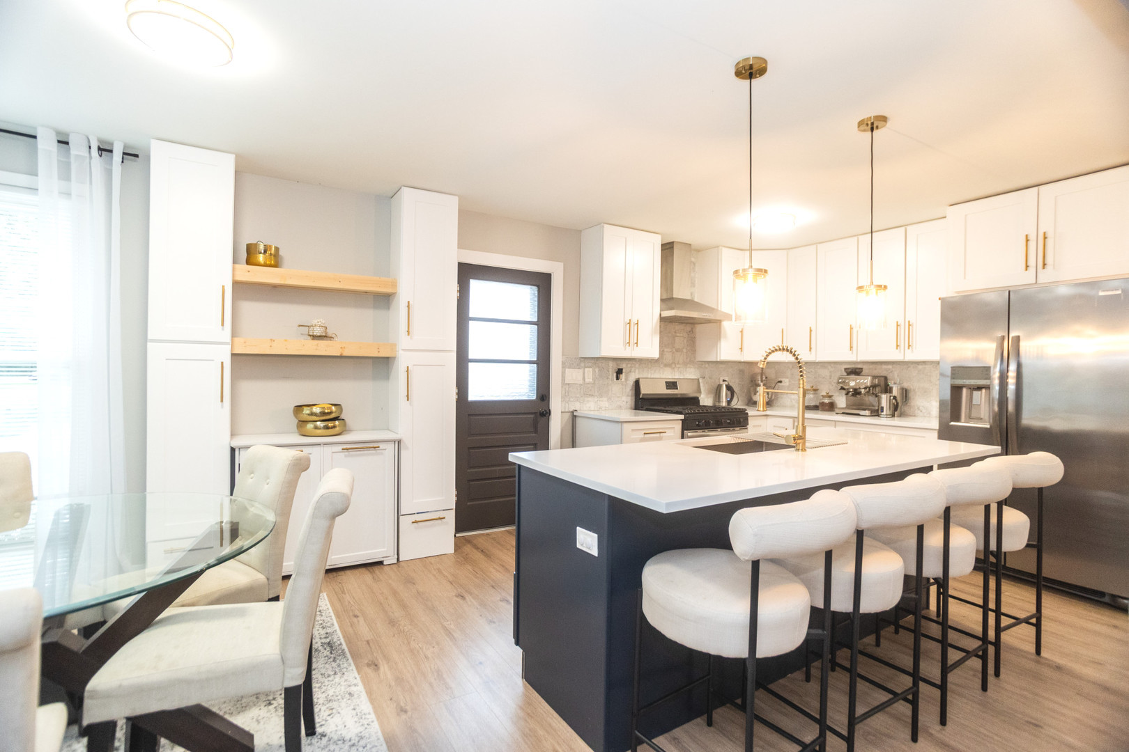 726 Lawler Avenue, Wilmette, IL 60091