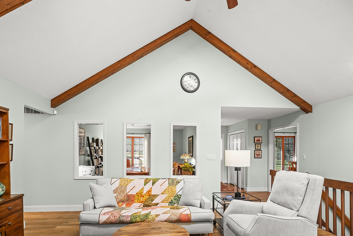 21 Pendleton Way, Bloomington, IL 61704