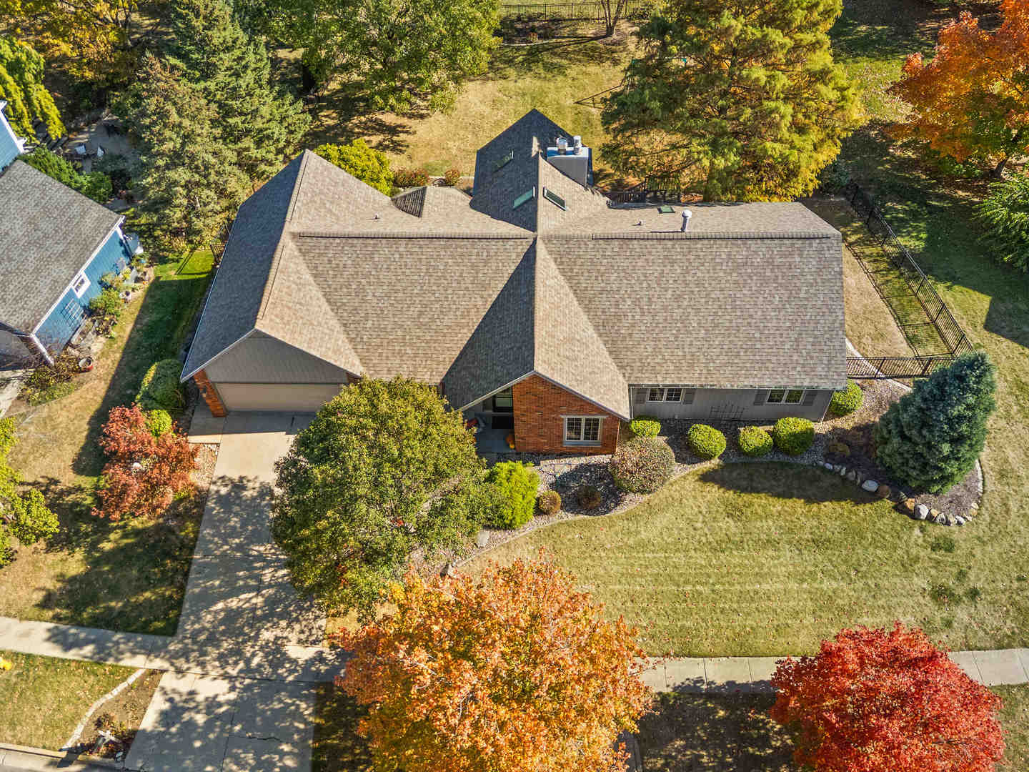 21 Pendleton Way, Bloomington, IL 61704