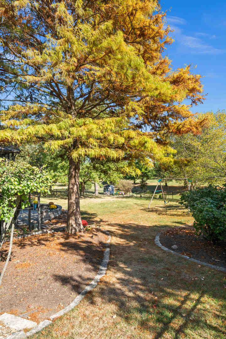 21 Pendleton Way, Bloomington, IL 61704