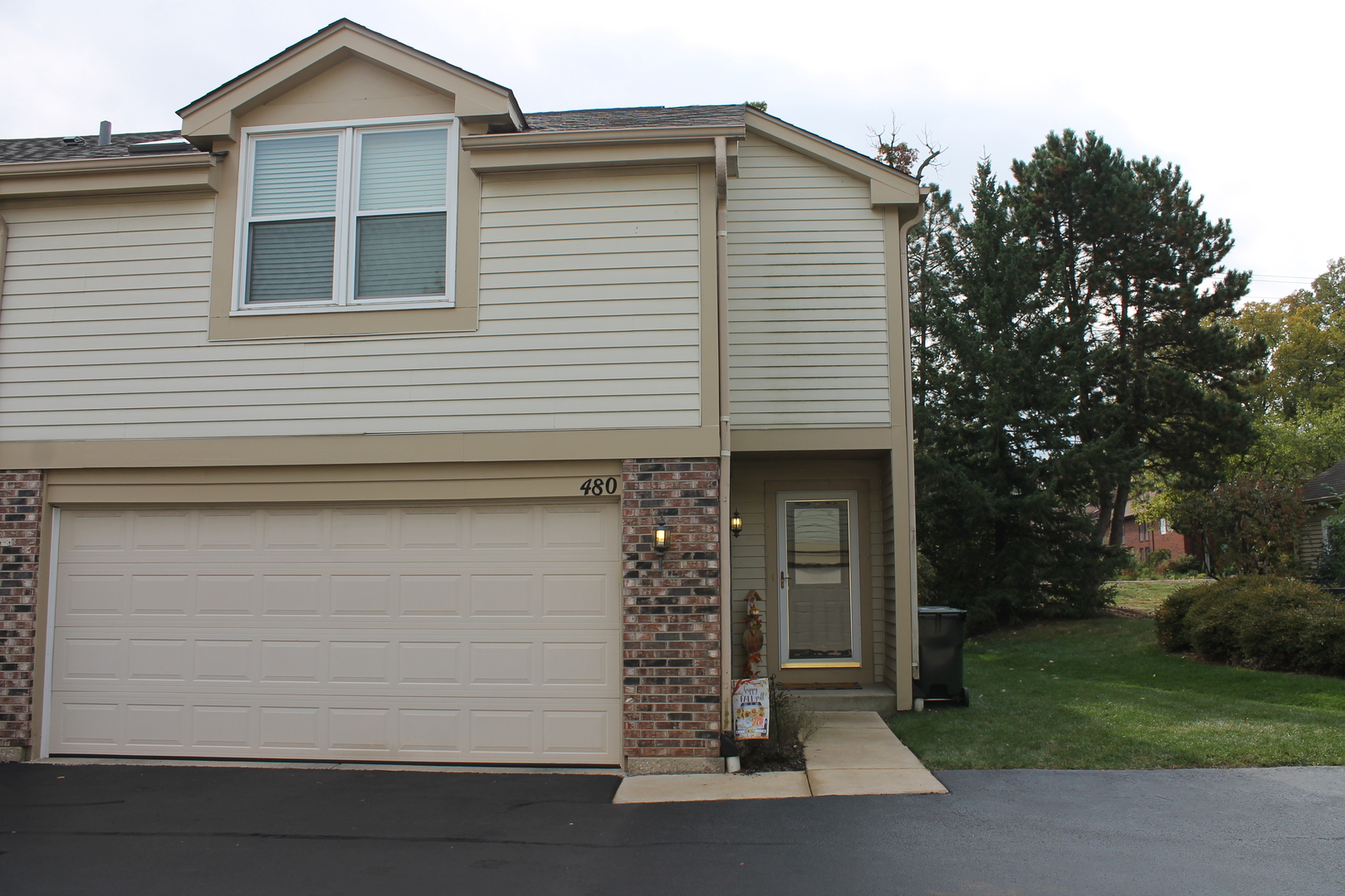 480 Village Green Road, Naperville, IL 60540