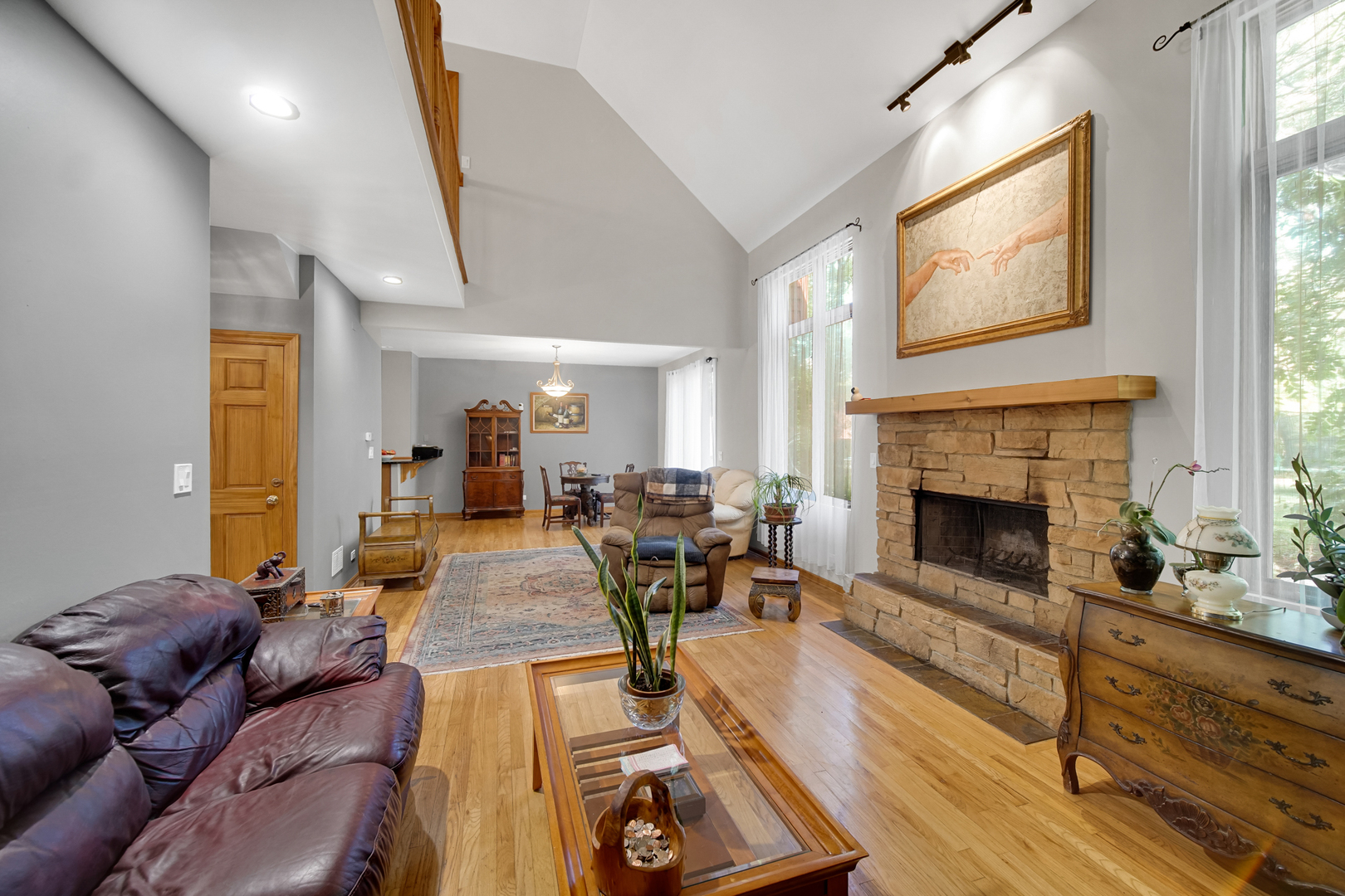 1535 N Elm Street, Palatine, IL 60067