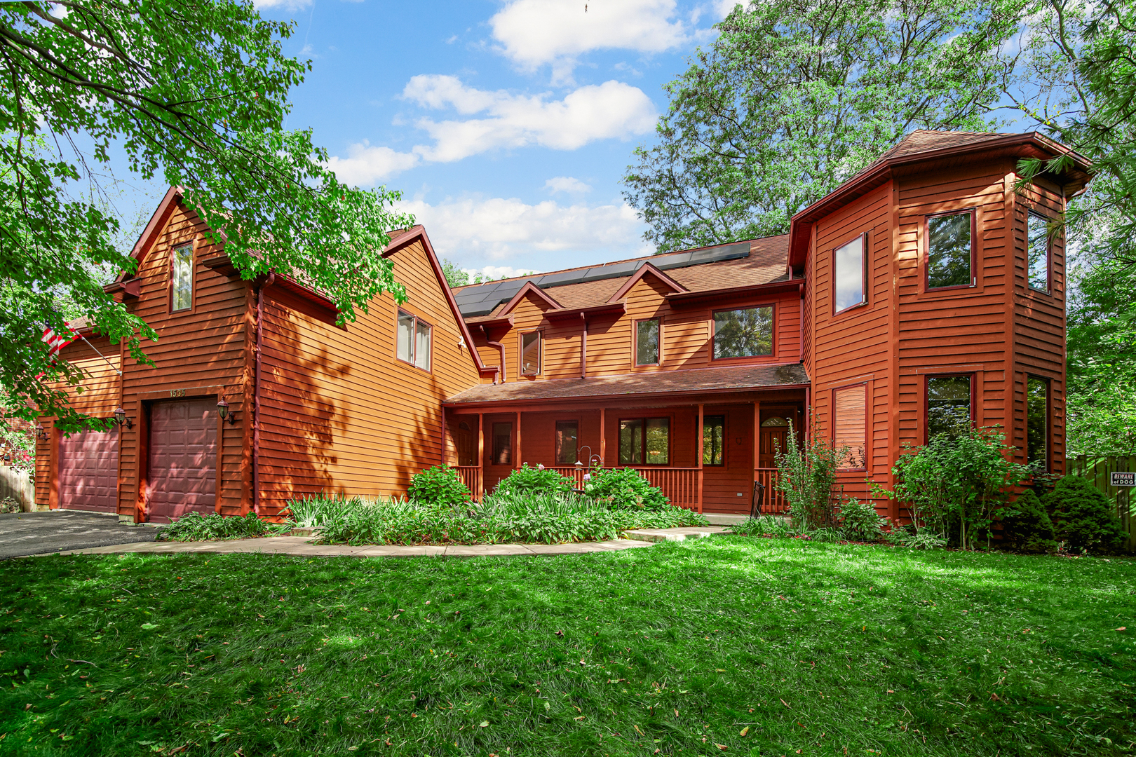 1535 N Elm Street, Palatine, IL 60067