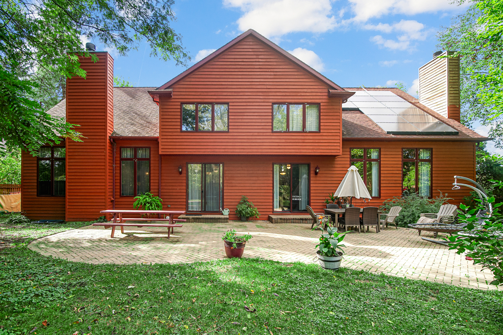 1535 N Elm Street, Palatine, IL 60067