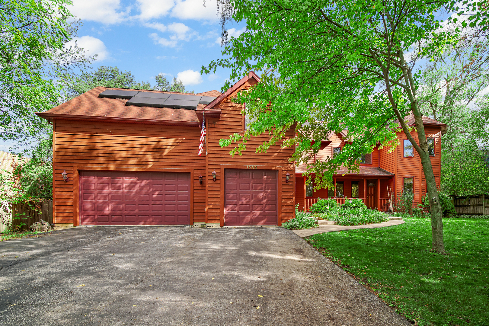 1535 N Elm Street, Palatine, IL 60067