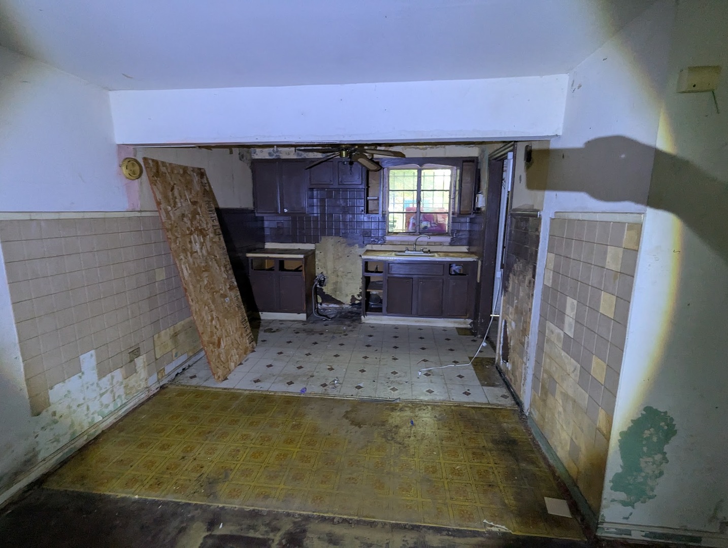 2242 E 96th Street, Chicago, IL 60617