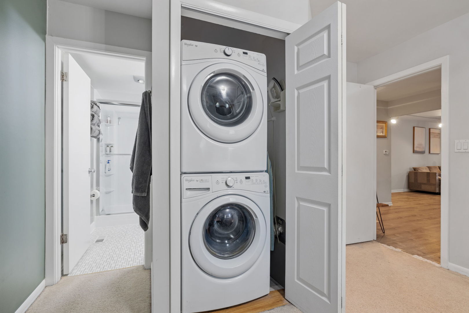 1420 Stonebridge Trail #1-3, Wheaton, IL 60189