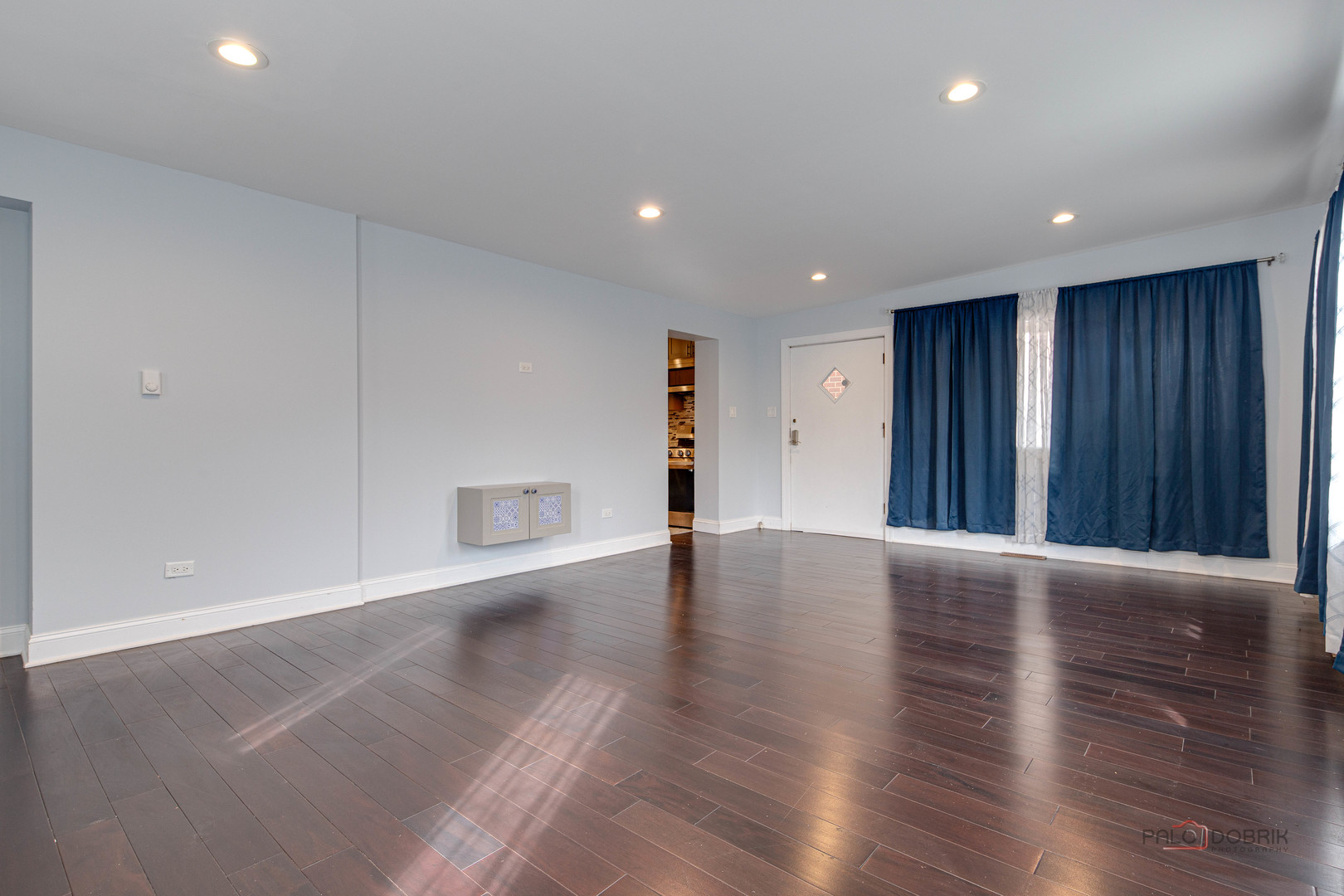 6149 N Karlov Avenue, Chicago, IL 60646