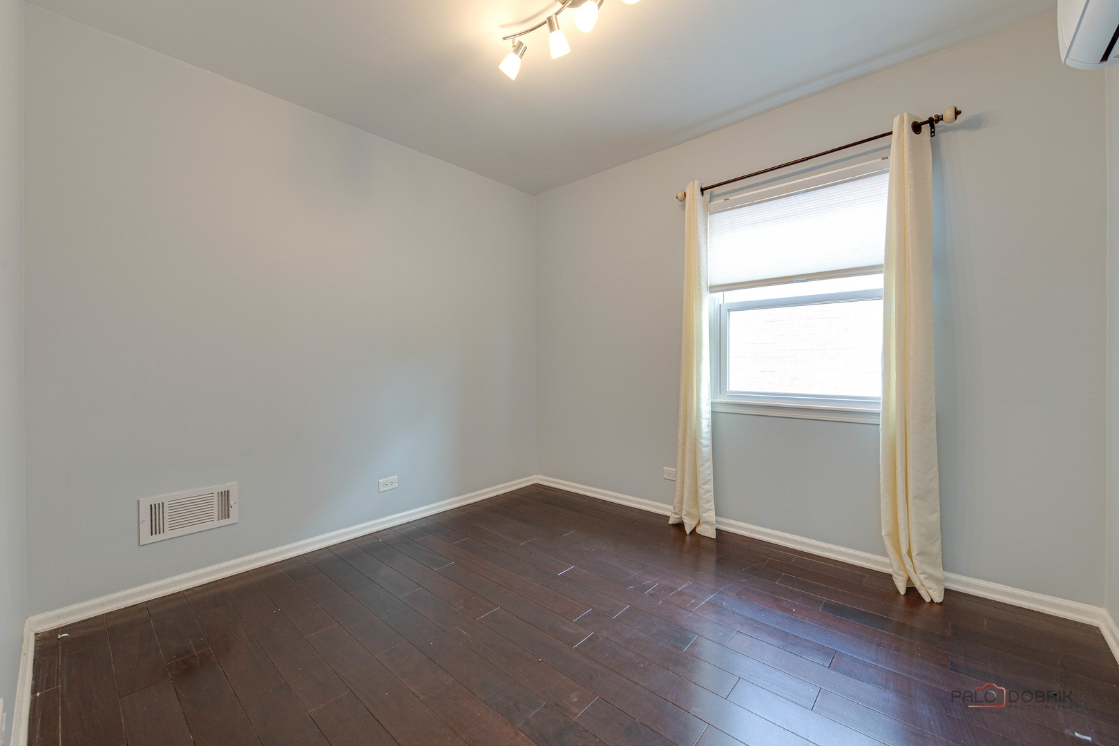 6149 N Karlov Avenue, Chicago, IL 60646